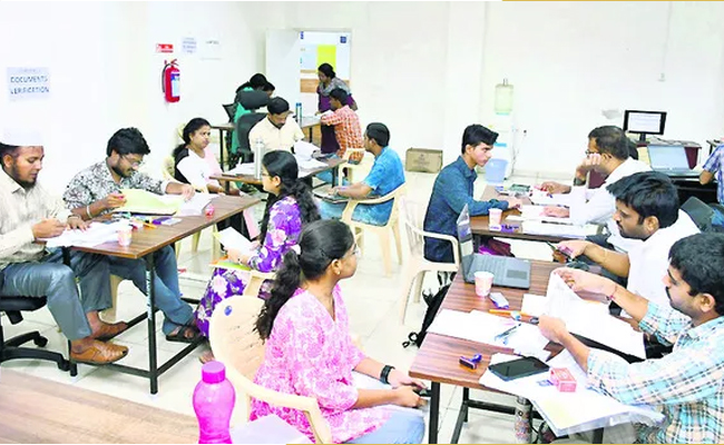 First-year BTech students at AP NIT collecting admission papers  B Tech admissions at Andhra Pradesh National Institute of Technology