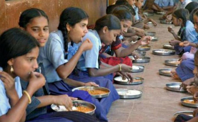 Food poison for school and college students in Nuzvid and Eluru