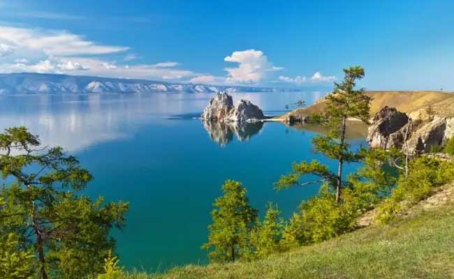 worlds deepest lakes  Top 10 Deepest Lakes in the World   top 10 deepest lakes in the world by 2024