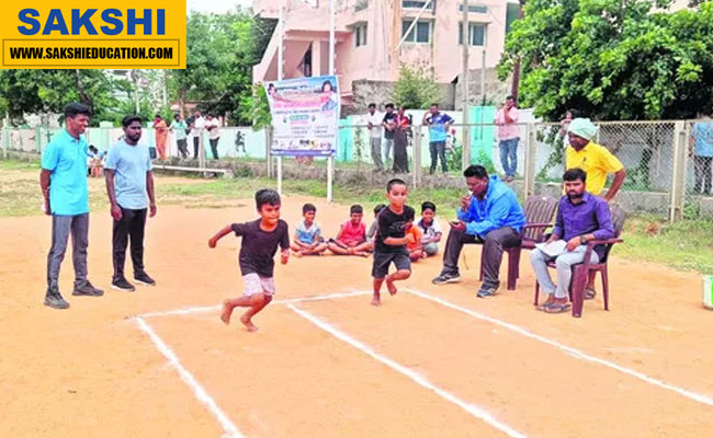 Sports School Admissions  Principal B. Peddhiraju announces application invitations for Gurukula Sports School in Araku Gurukula Sports School application notice in Araku, Alluri Seetharamaraju district Announcement of new applications for Gurukula Sports School by B. Peddhiraju  