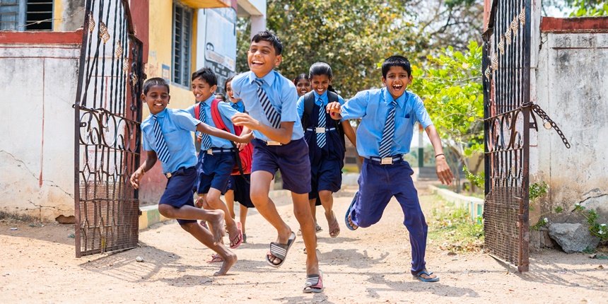 Half day Schools 2024   Telangana schools announcement for 9 am to 1 pm classes  Telangana government school timing change Telangana government schools updated schedule 