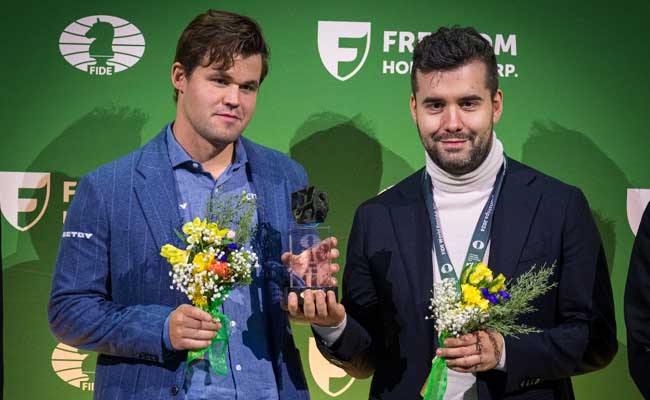 Magnus Carlsen and Ian Nepomniachtchi, joint winners of the World Blitz Chess Championship  2024 FIDE World Blitz Championship: Carlsen, Nepomniachtchi share gold