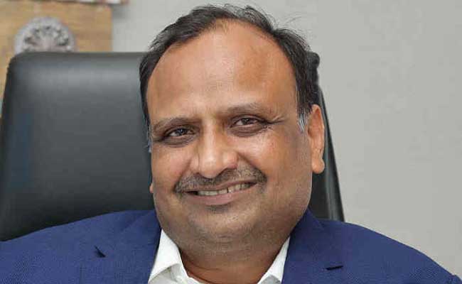 Manish Singhal Appointed Secretary General Of Assocham  Manish Singhal appointed as Secretary General of ASSOCHAM Deepak Sood retires after leading ASSOCHAM for five years  