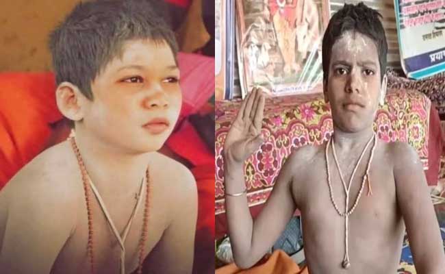 Youngest Naga Sanyasi Gopal Giri in Maha Kumbh Mela 2025  Nine-year-old Naga Sanyasi Gopal Giri Maharaj from Himachal Pradesh