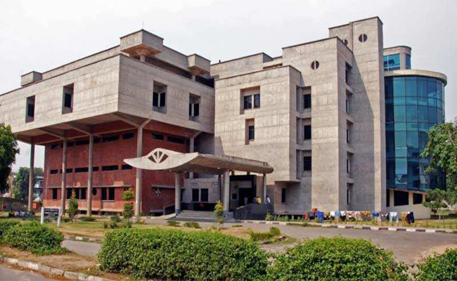 Christian Medical College (CMC)