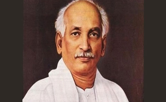 Dr. Bhogaraju Pattabhi Sitaramayya