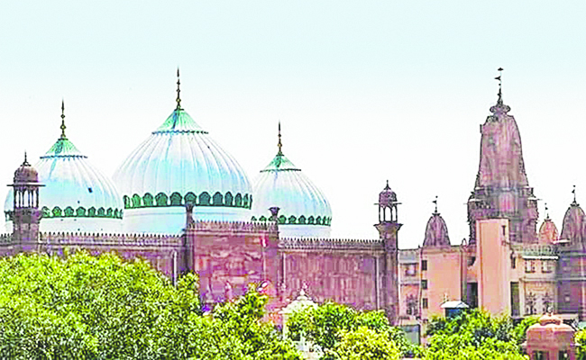 Shahi Idgah Mosque - mathura