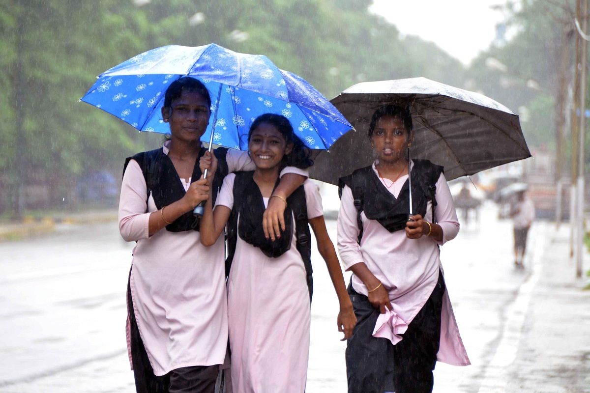 schools holidays due to rain telugu news