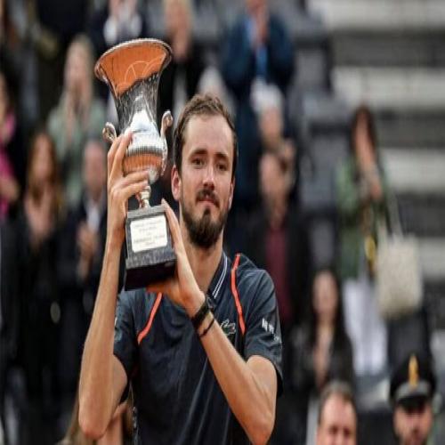 Italian Open Daniil Medvedev claims first claycourt title of his