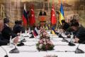 Russian, Ukrainian negotiators begin face-to-face talks in Istanbul