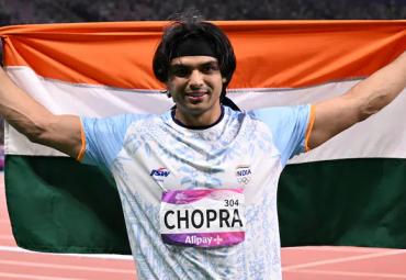 Neeraj Chopra stands at second place in Lausanne Diamond League  Neeraj Chopra throwing a javelin at the Lausanne Diamond League